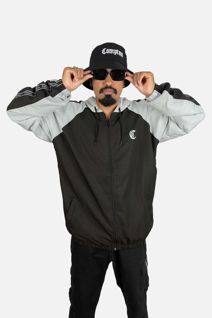 Jaqueta Compton Corta Vento Raglan Preto e Cinza - COMPTON