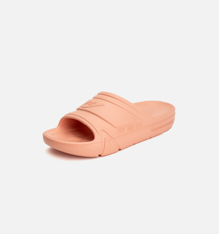 LOUNGE SLIDES BG