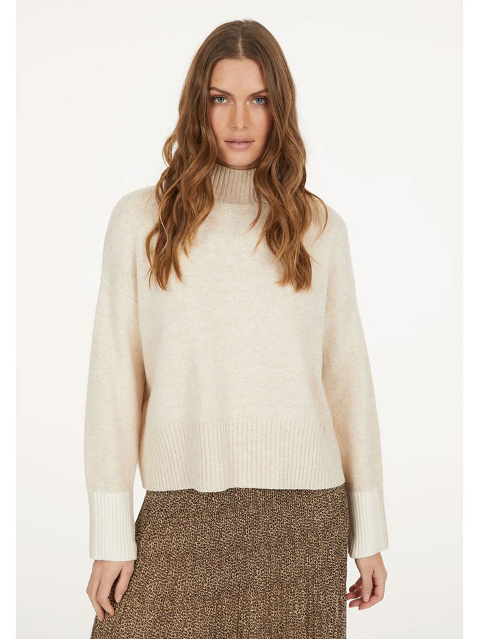 Marc Aurel Knit with Contrast Cuff Light Sand