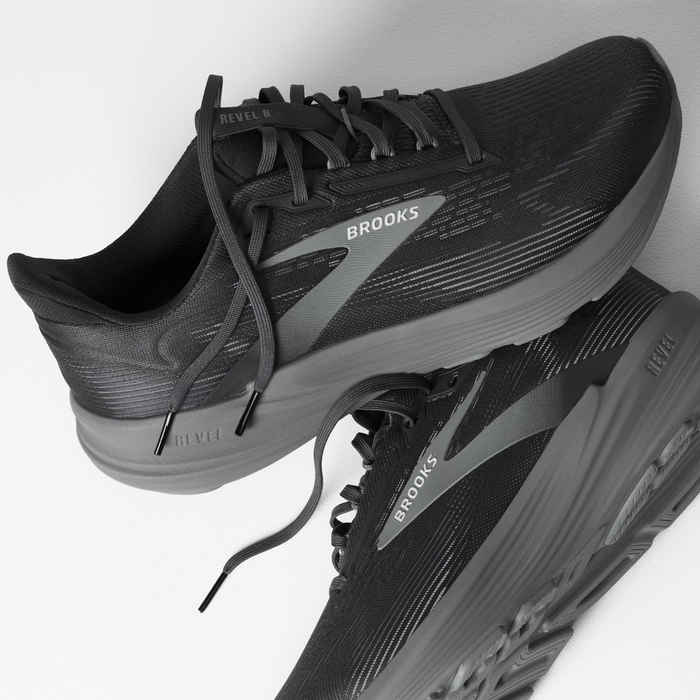 Men's Revel 8