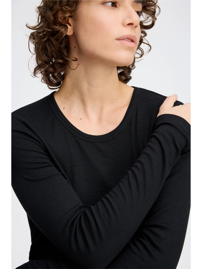 Munthe Cutest Top Black