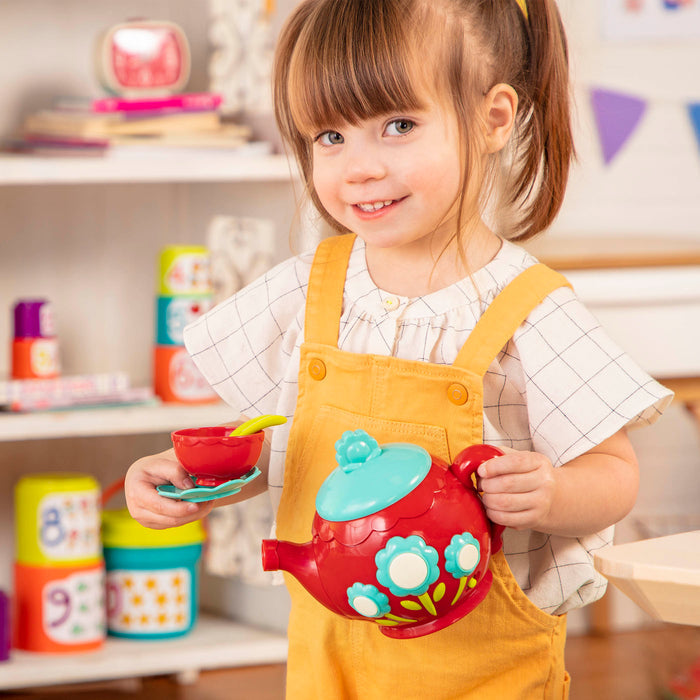 A singing tea pot for toddlers and kids.