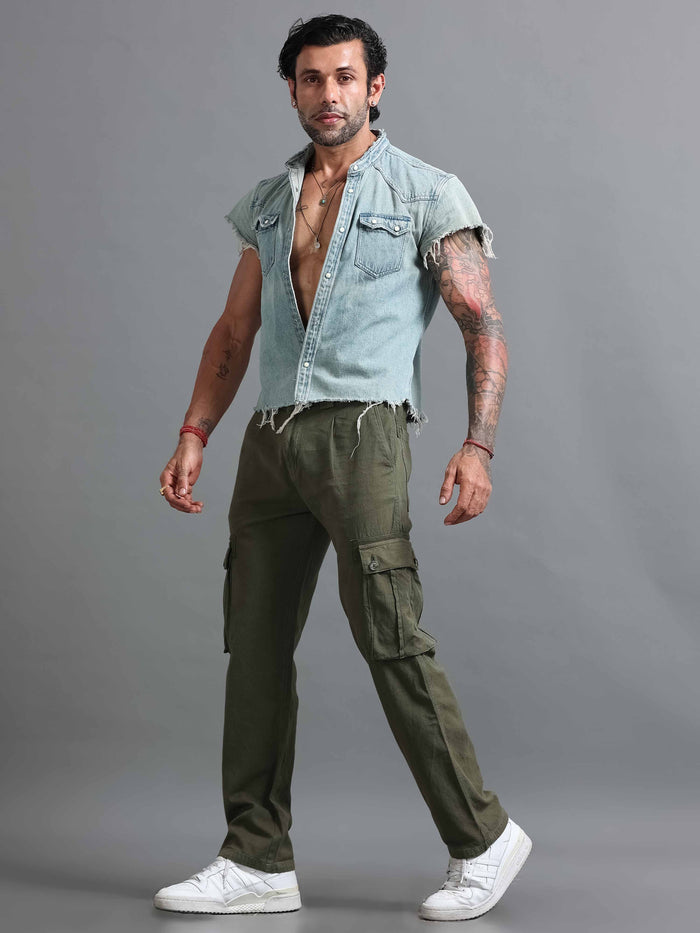 Olive Linen Cargo Pants for Men detail view - Nomade Utility Linen Cargo by Italian Colony