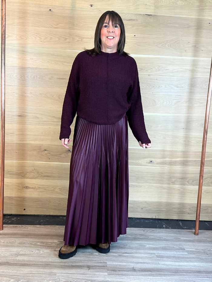 Oui Pleated Skirt Bramble Berry