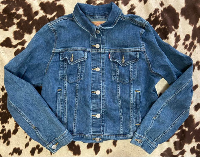 Pre-Loved Levi's Denim Jean Jacket Women's Size XL - Deer Creek Mercantile
