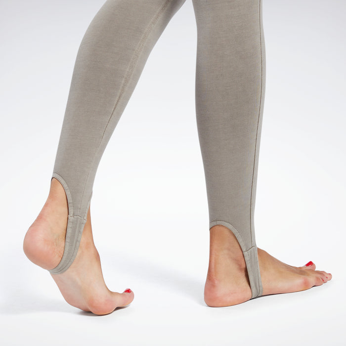 Reebok Apparel Women Classics Natural Dye Stirrup Leggings Trekgr