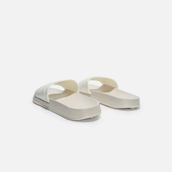 RELAX SLIDES BB