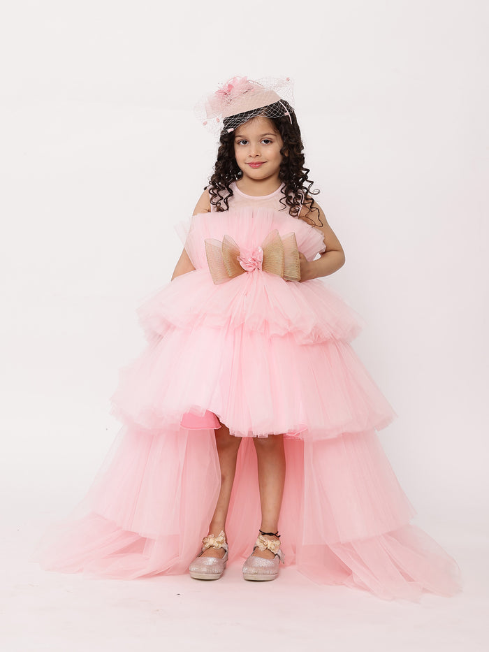 Sale Arha Pink High- Low Gown With Hair Accessory