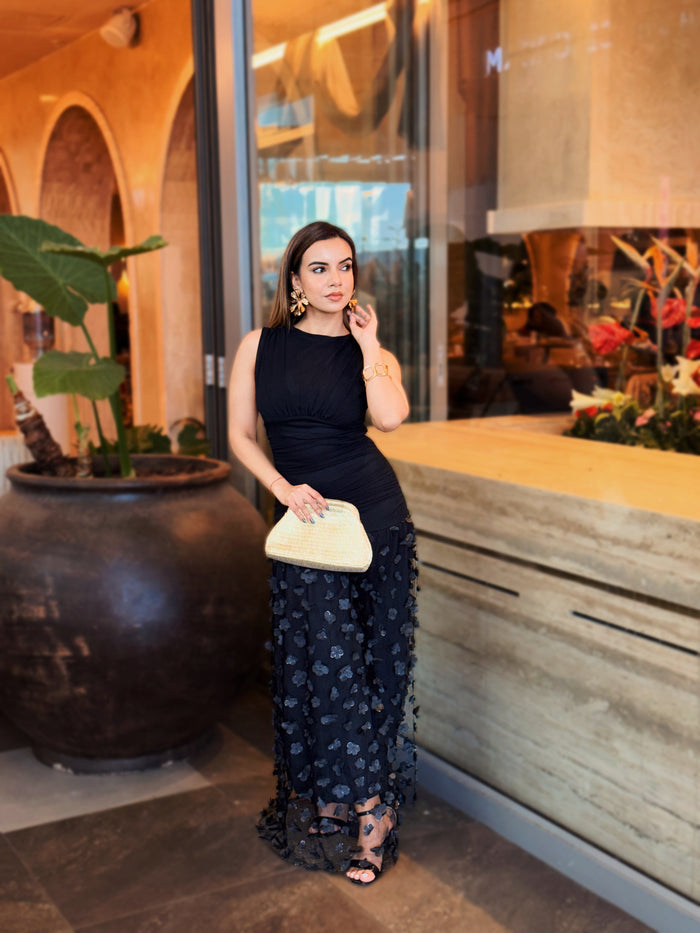 Sassy Maxi Dress - Black
