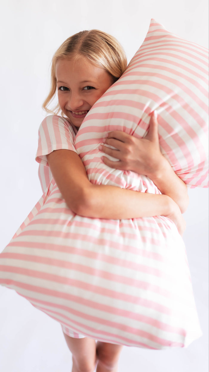 Satin Pillowcase in Poppy
