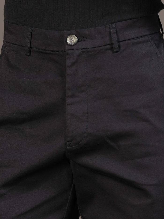 Relaxed Trouser In Black for Men
