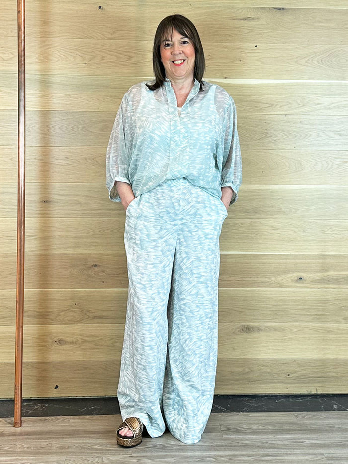 Soaked in Luxury SLMarta Amily Blouse Silver Blue Stroke