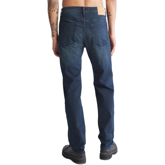 Straight Fit Stretch 5 Pocket Jean