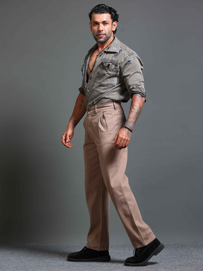 Suave Relaxed Trouser In Khakhi