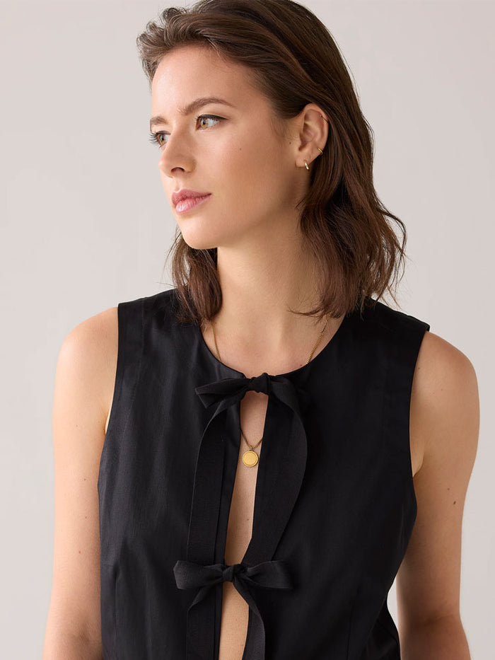 Summum Bow Waistcoat Black