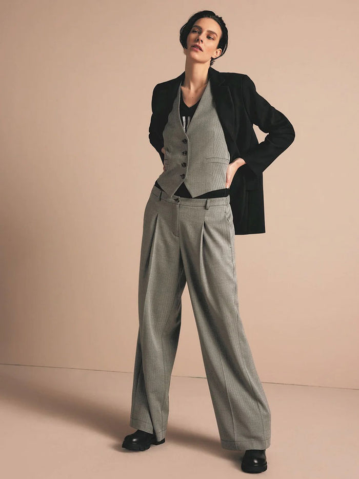 Summum Herringbone Trousers Grey