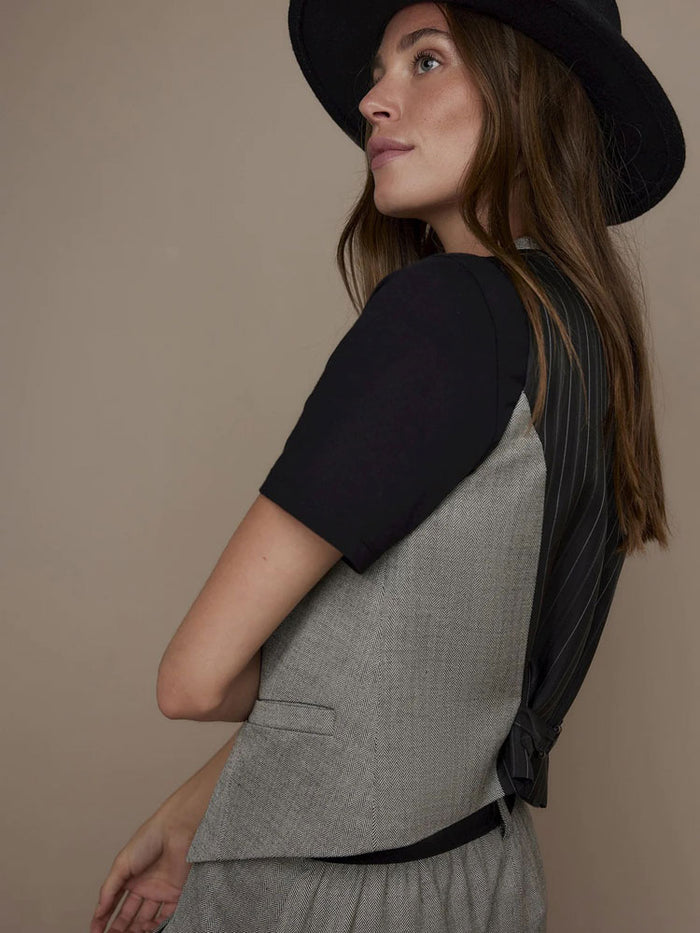 Summum Herringbone Waistcoat Grey