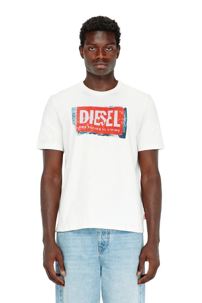 T-shirt with crumpled-effect logo