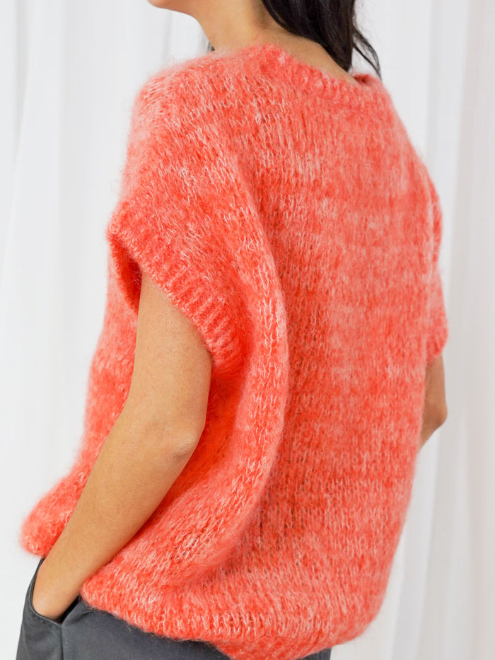 TWNS The Label Kanoa Oversized V-Neck Sweater Fire-Snow