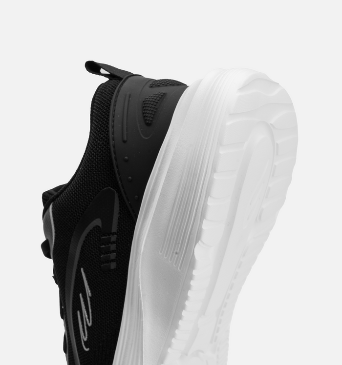 URBAN PACE L