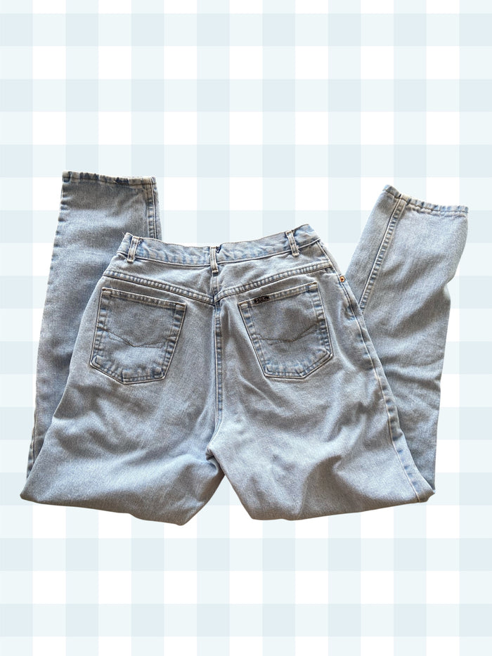 Vintage Chic Denim Women's Jeans Light Wash - 30” Waist - Deer Creek Mercantile