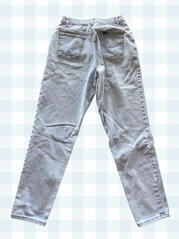 Vintage Chic Denim Women's Jeans Light Wash - 30” Waist - Deer Creek Mercantile