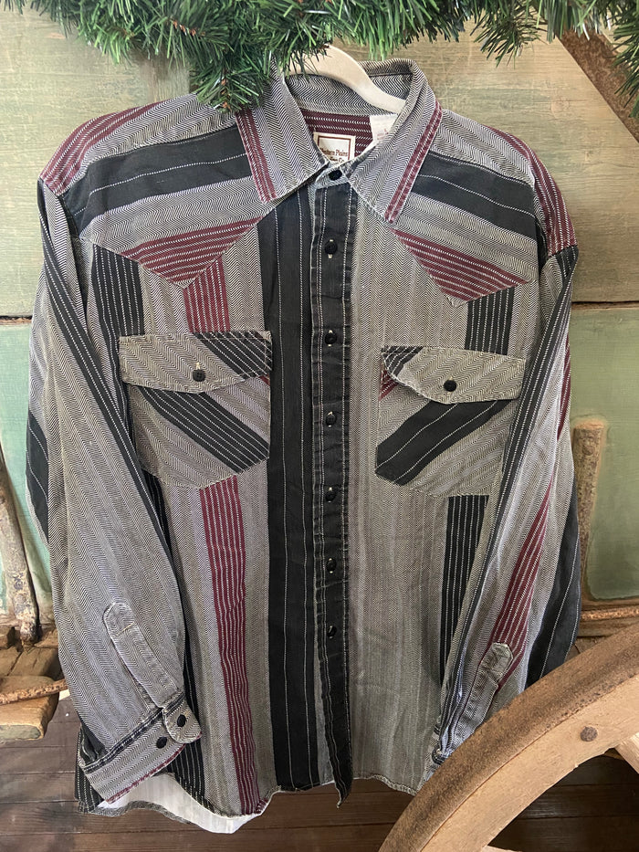 Vintage Western Plains Gray Button Up Shirt *Size Large - Deer Creek Mercantile