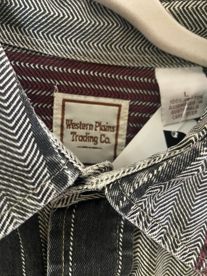 Vintage Western Plains Gray Button Up Shirt *Size Large - Deer Creek Mercantile