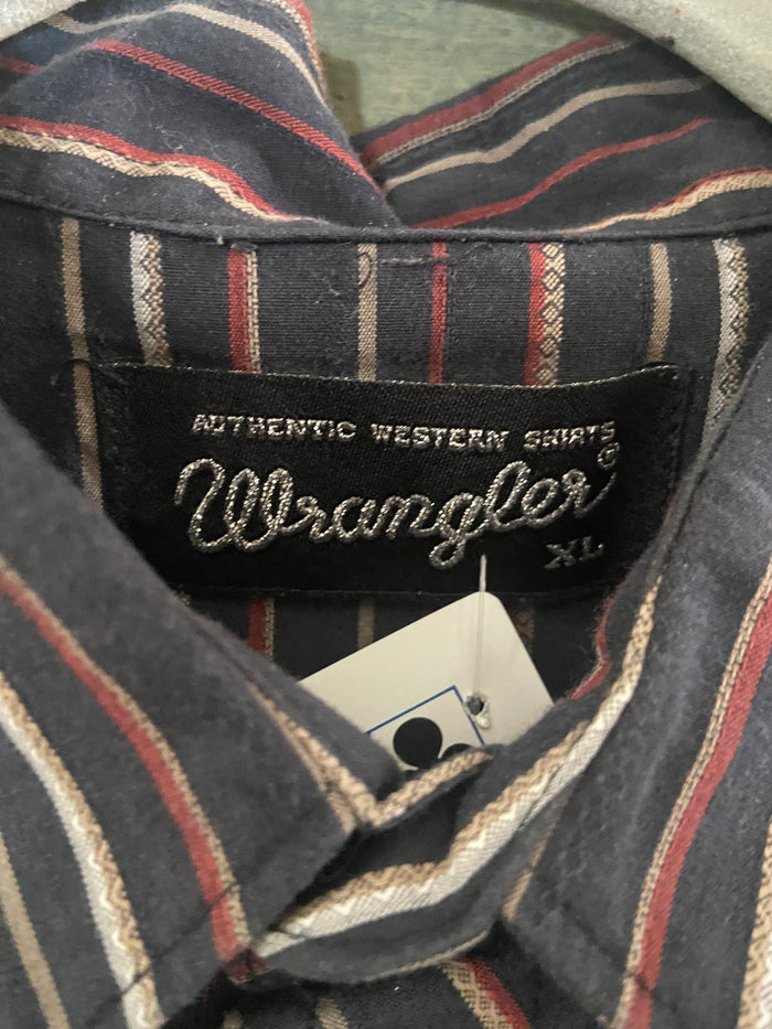 Vintage Wrangler Black/Red Pearl Snap *Size XL - Deer Creek Mercantile