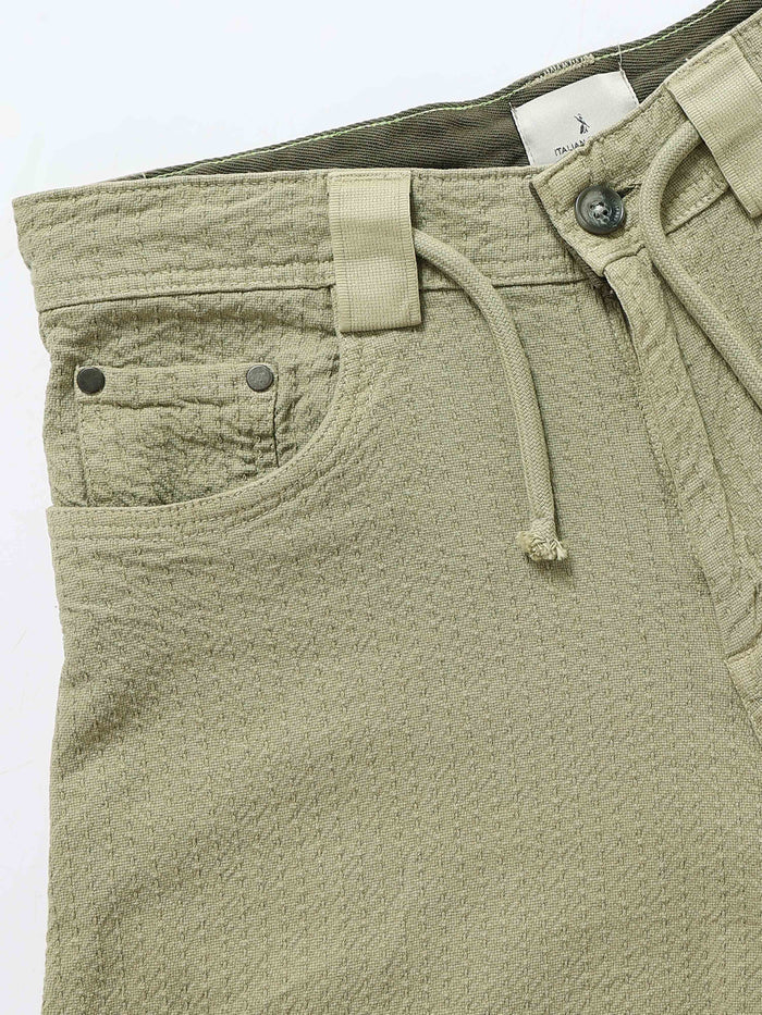 Pistachio Relaxed Fit Trousers for Men detail view - Weavon Relaxed Trouser by Italian Colony