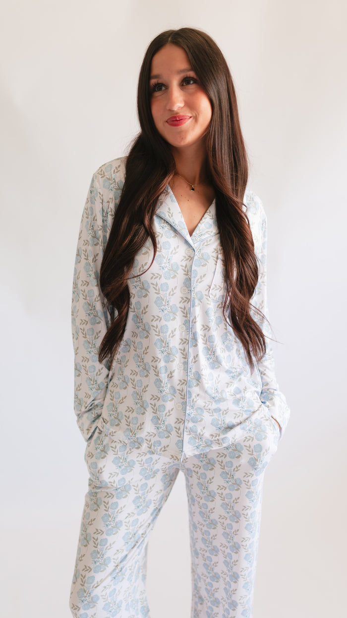 Women's Button Up Set In Blue Floral