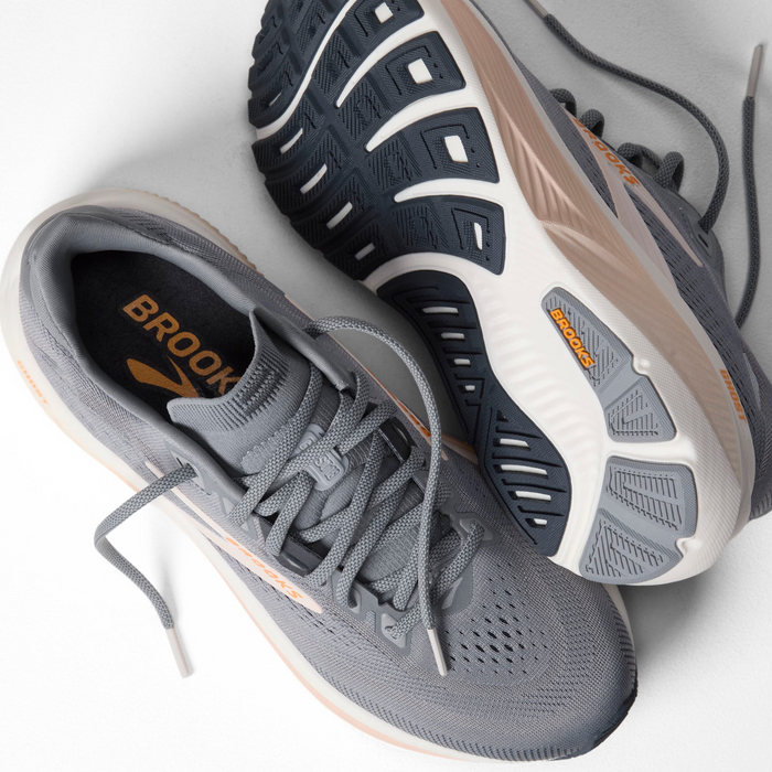 Women's Ghost 18