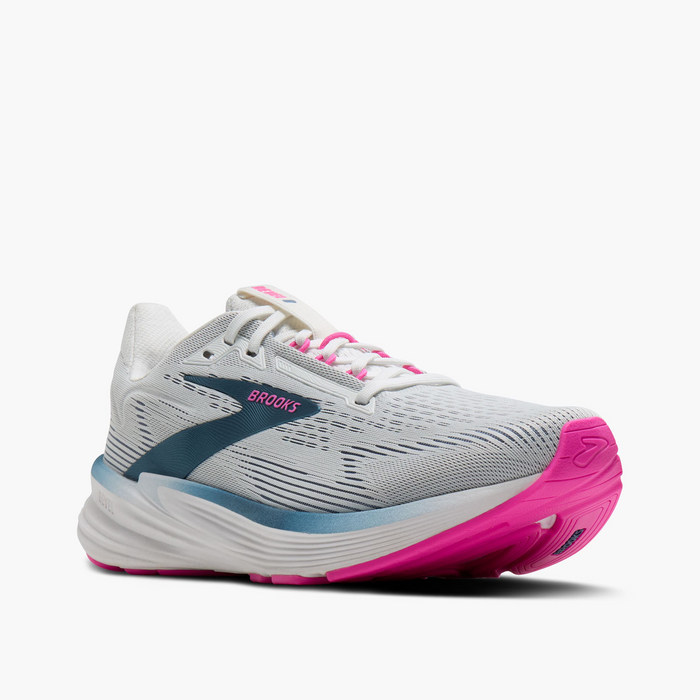 Women's Revel 8