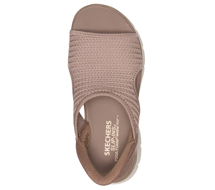 Women's Skechers Slip-ins: Summits - Sweetly Evolved