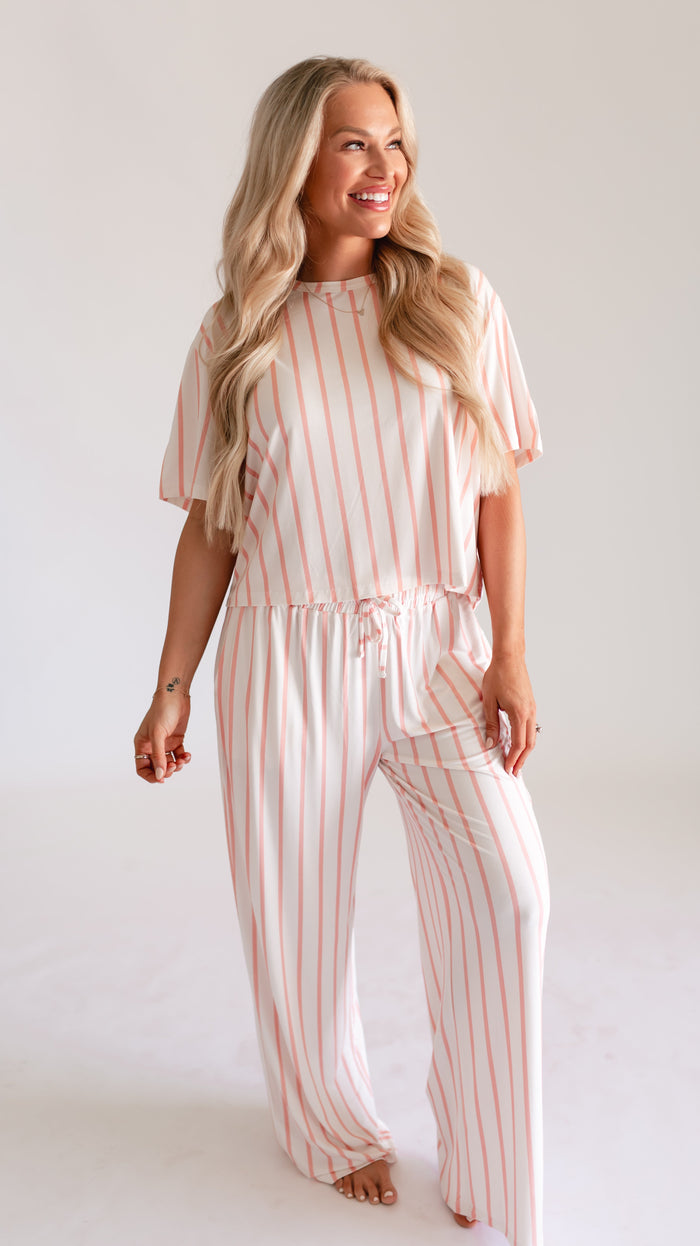 Women's T-Shirt and Pants Set in Beach Stripes