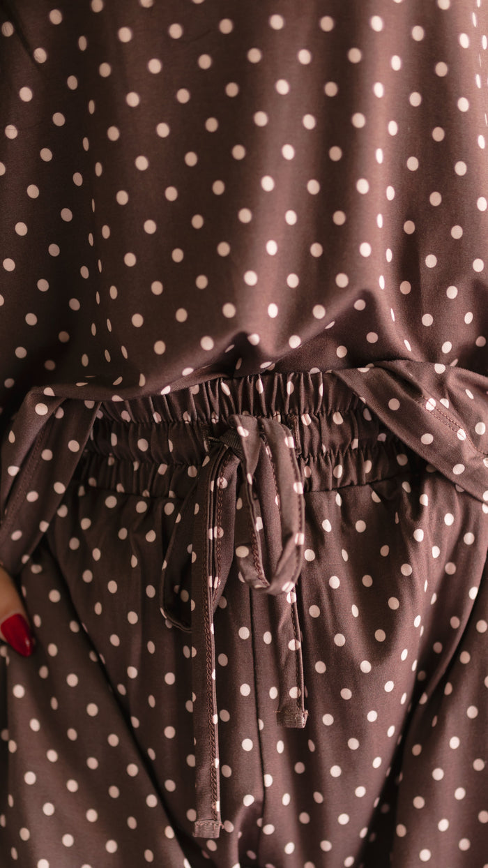 Women's T-Shirt and Pants Set in Brown & Pink Polka Dot