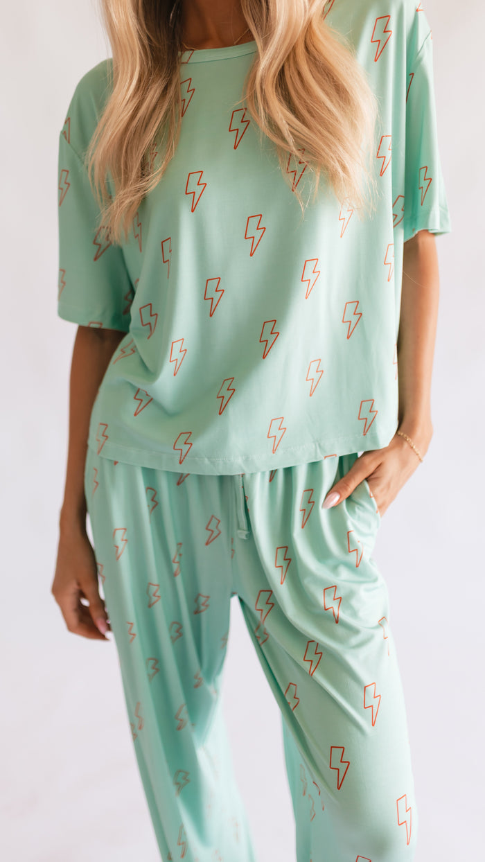 Women's T-Shirt and Pants Set in Teal Lightning