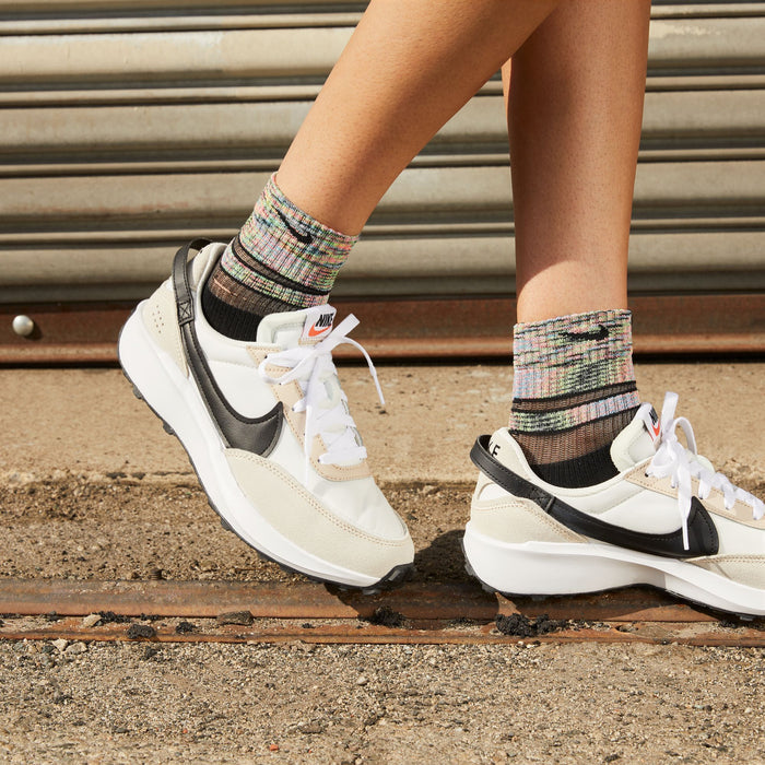 Women's Nike Waffle Debut