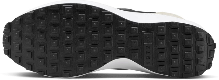 Women's Nike Waffle Debut