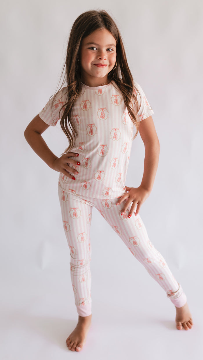 Youth Pajama Shorts sleeve and pants in Dance